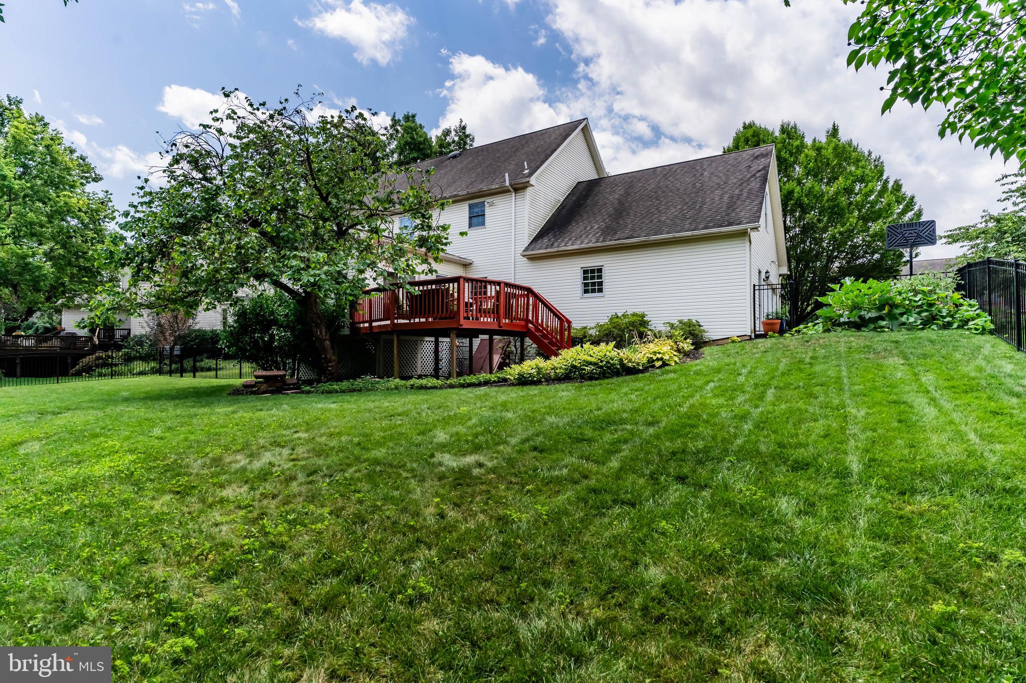 KINGSWOOD - Residential