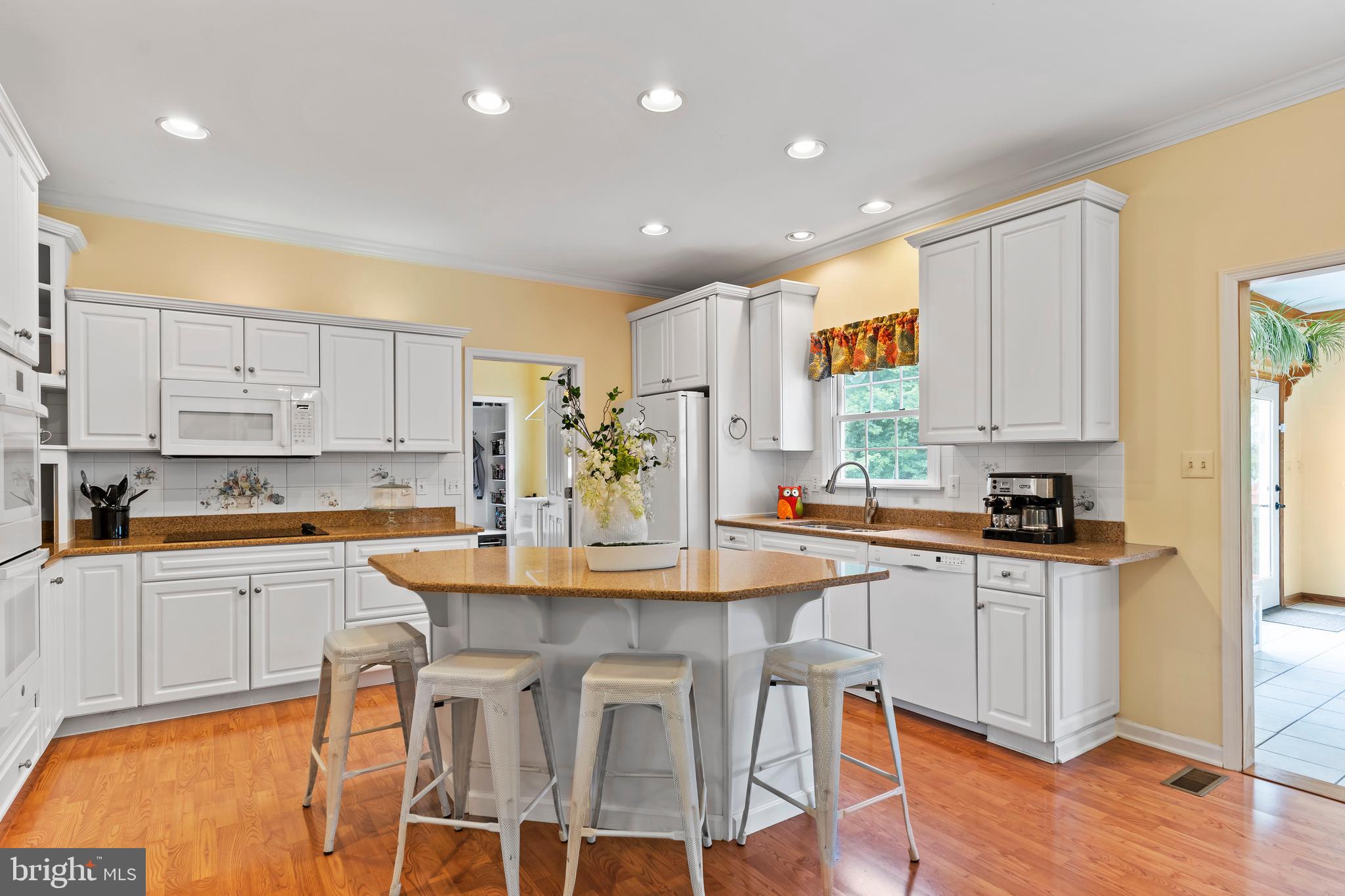 KINGSWOOD - Residential