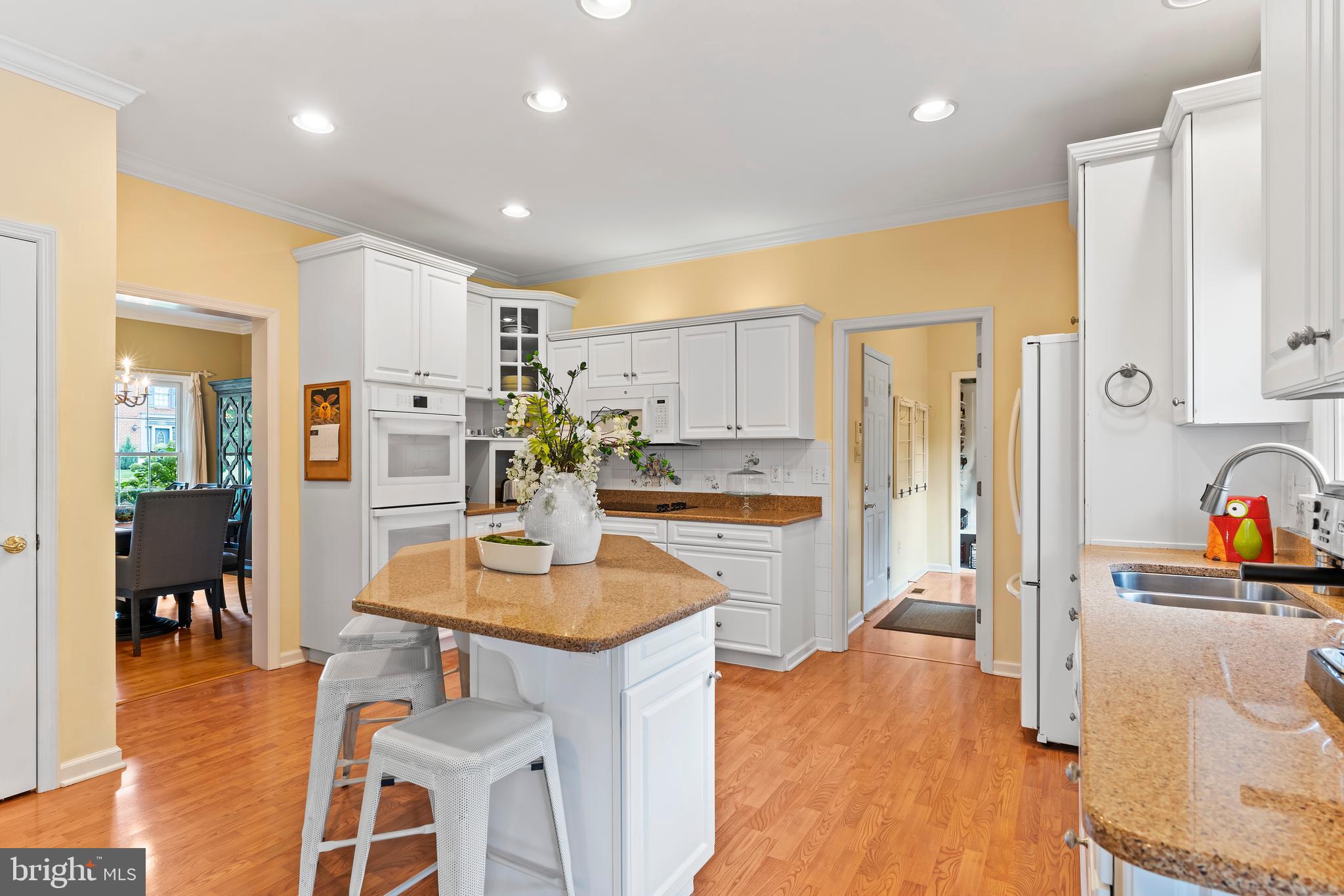 KINGSWOOD - Residential