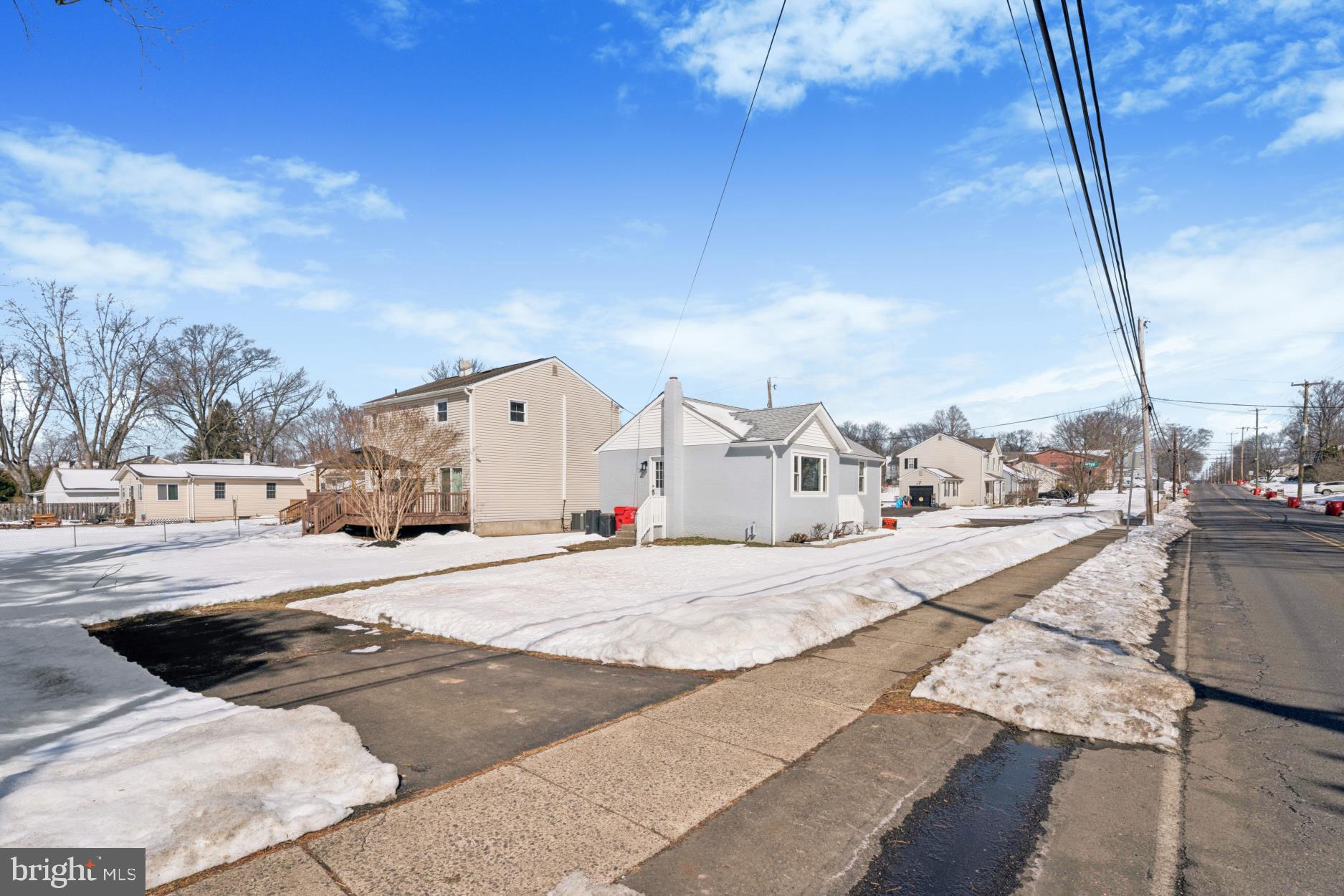 SPEEDWAY - Residential