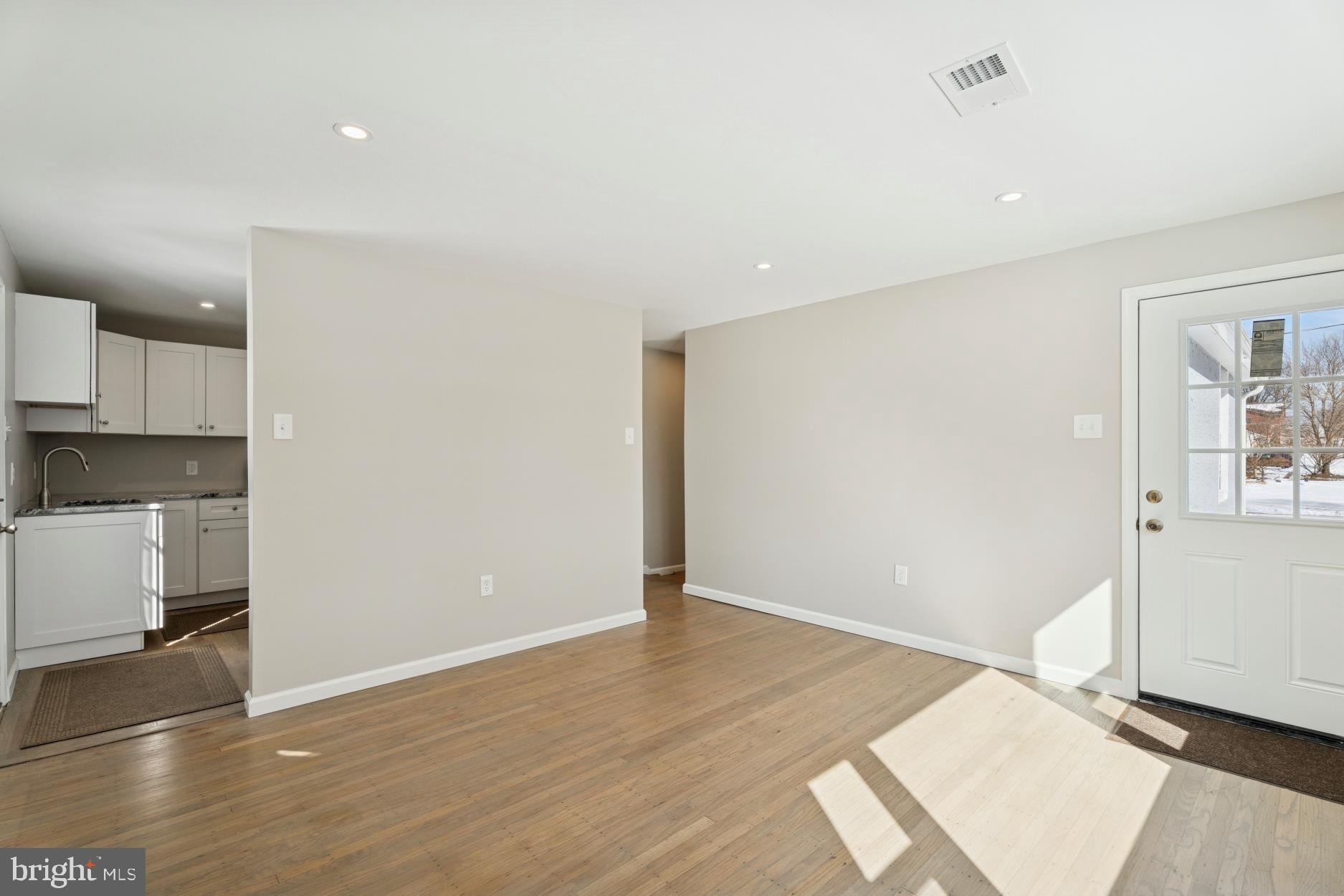 SPEEDWAY - Residential