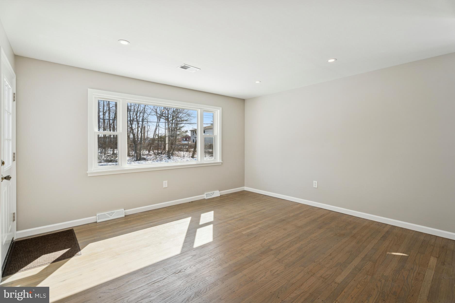 SPEEDWAY - Residential