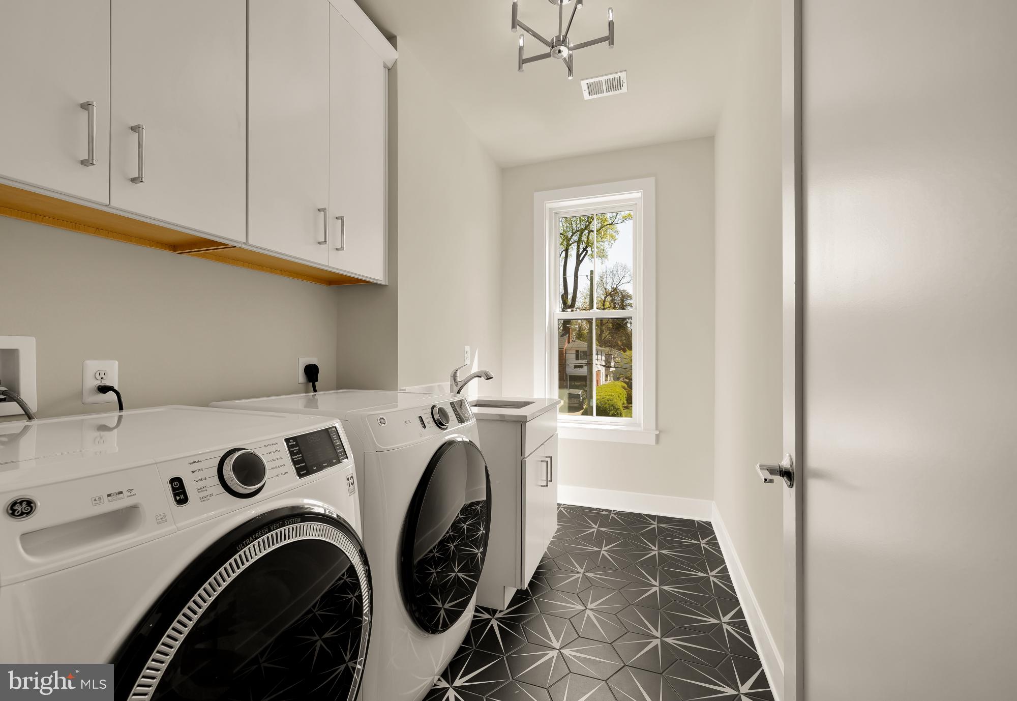 BRADMOOR - Residential