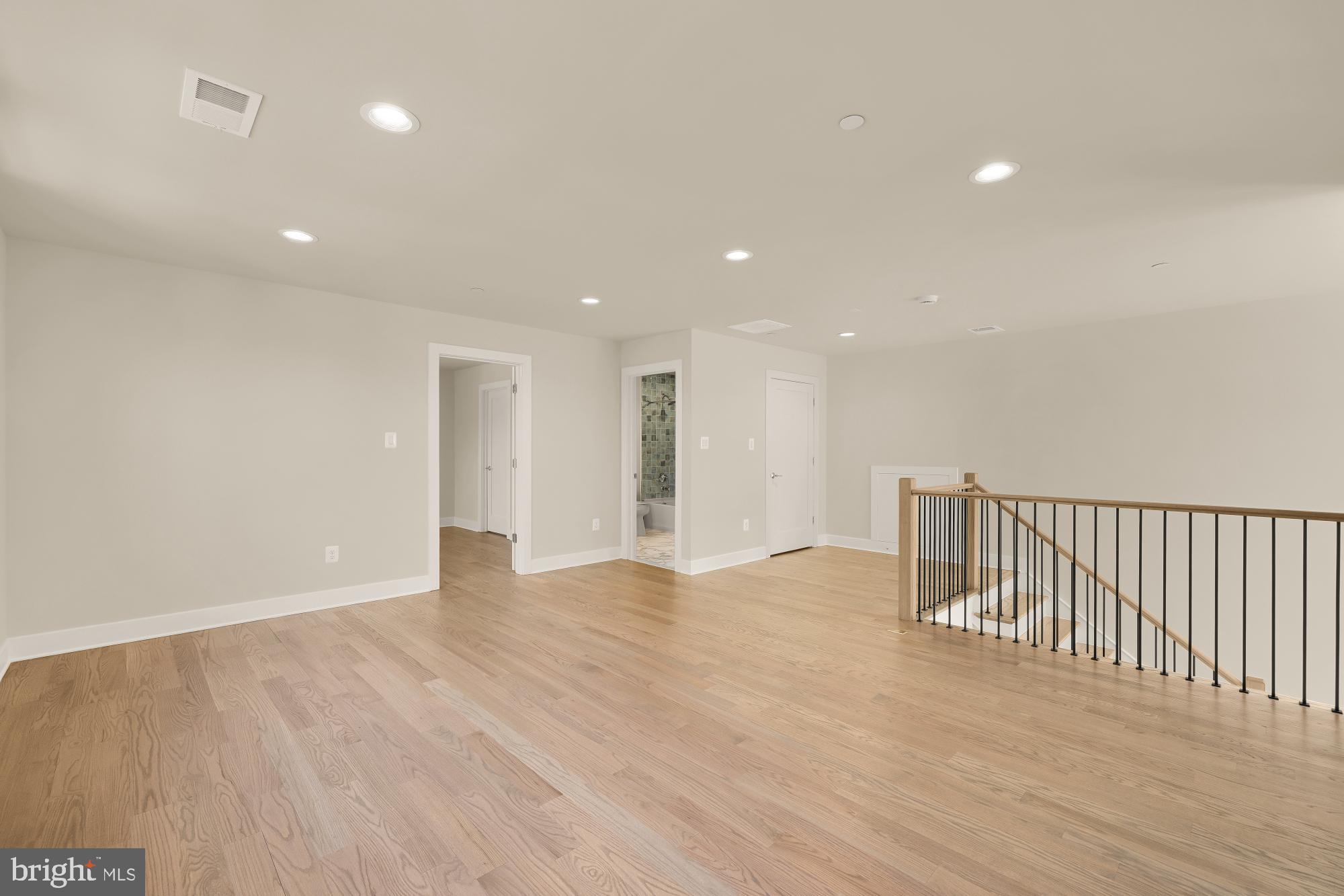 BRADMOOR - Residential