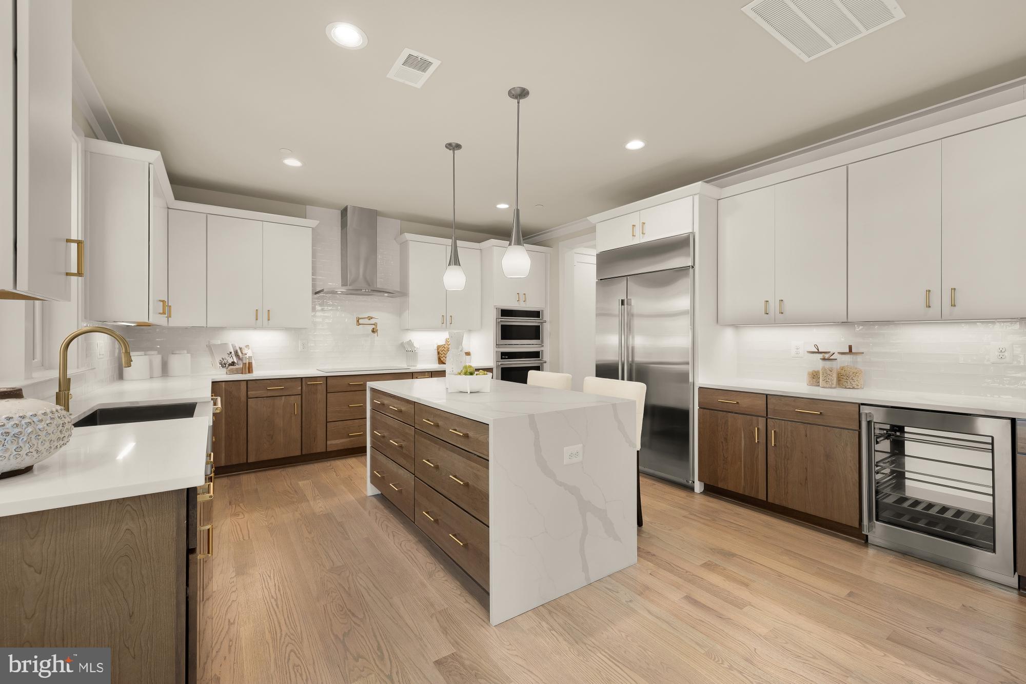 BRADMOOR - Residential