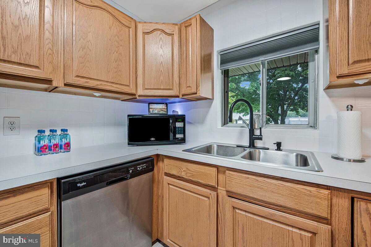 THE HIGHLANDS - Residential