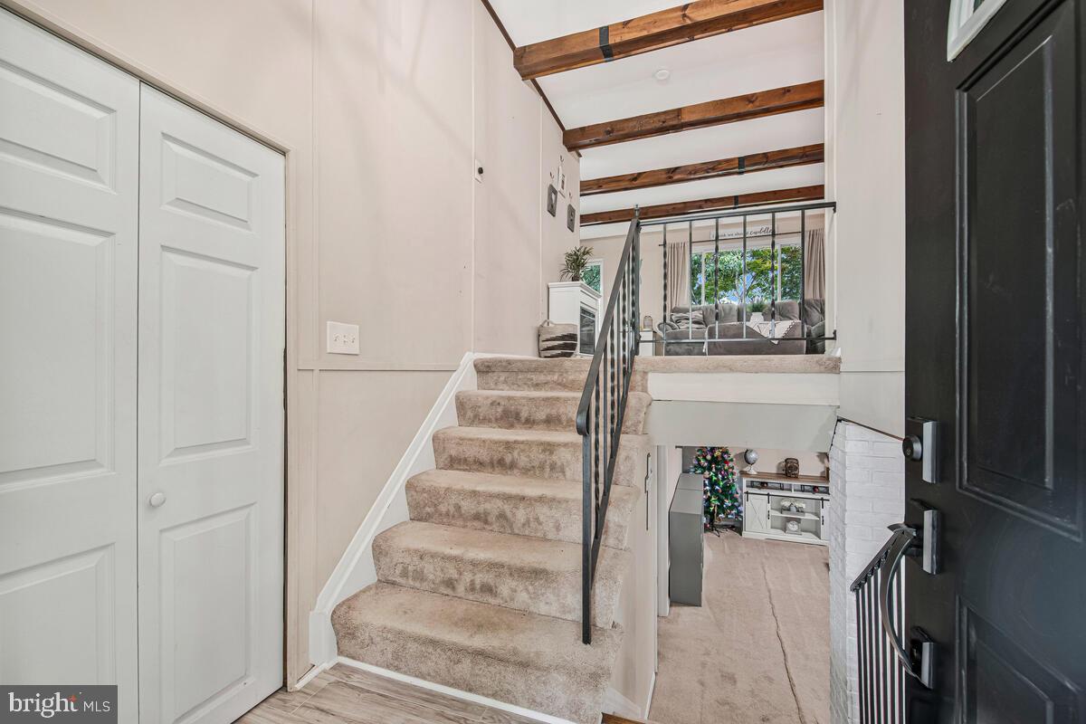 7954 PIPERS PATH