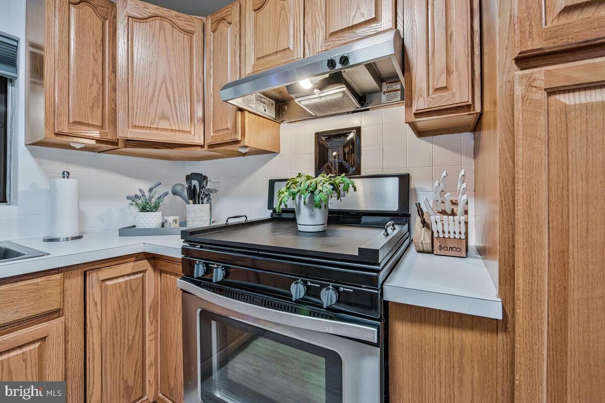 THE HIGHLANDS - Residential