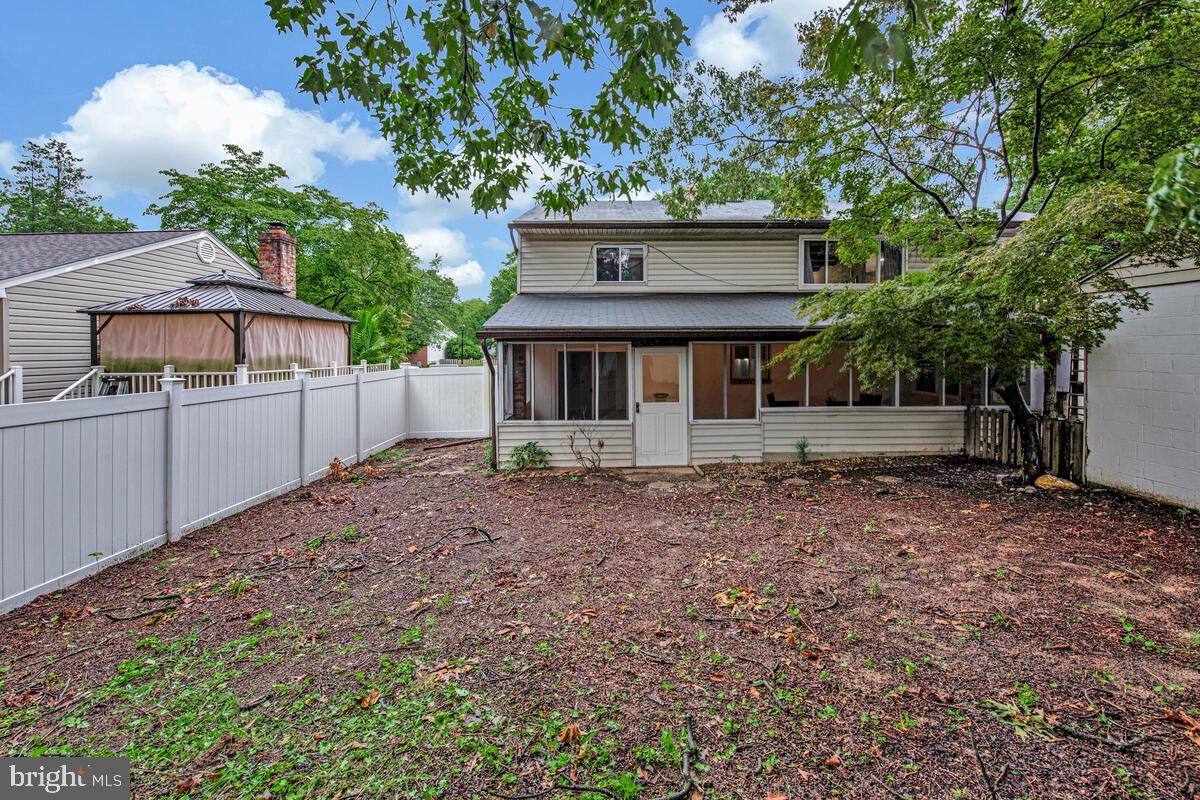 THE HIGHLANDS - Residential