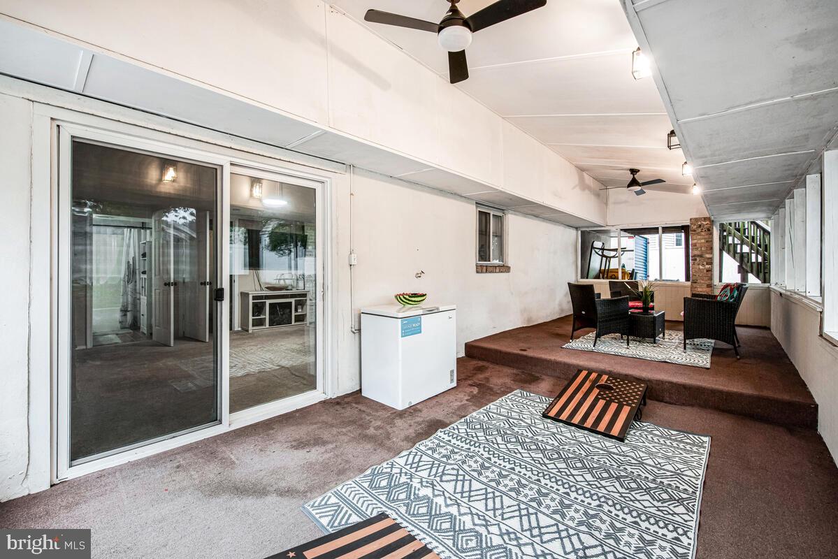 THE HIGHLANDS - Residential