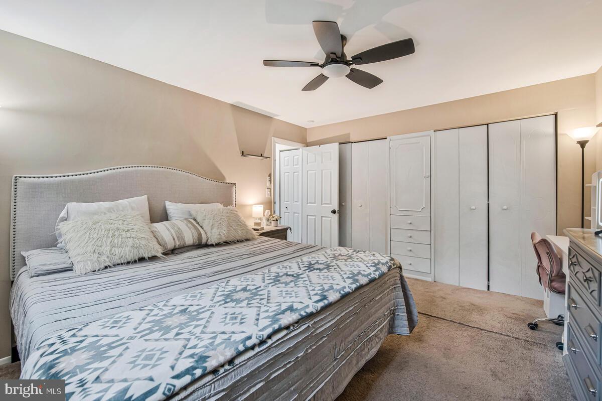 THE HIGHLANDS - Residential