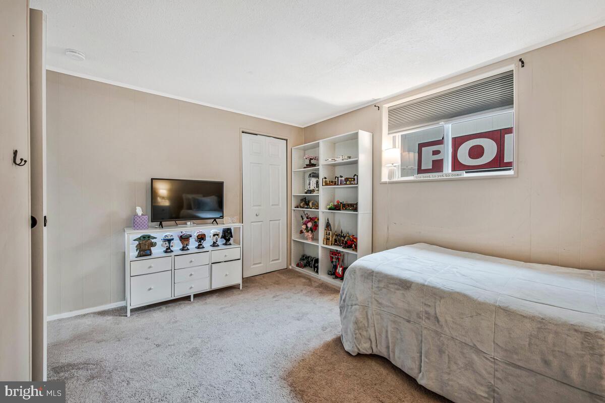 THE HIGHLANDS - Residential