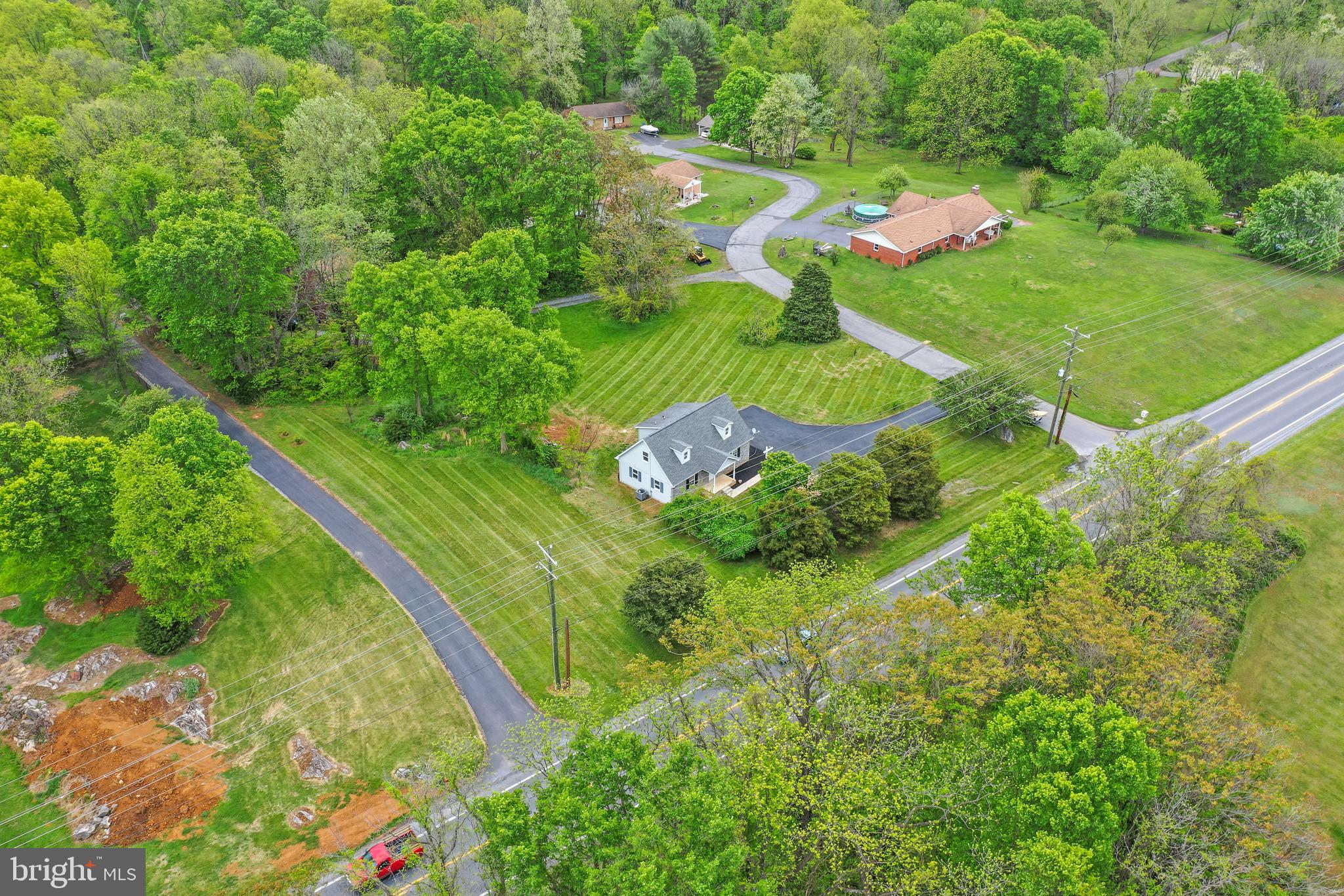 ROCK SPRING ACRES - Residential