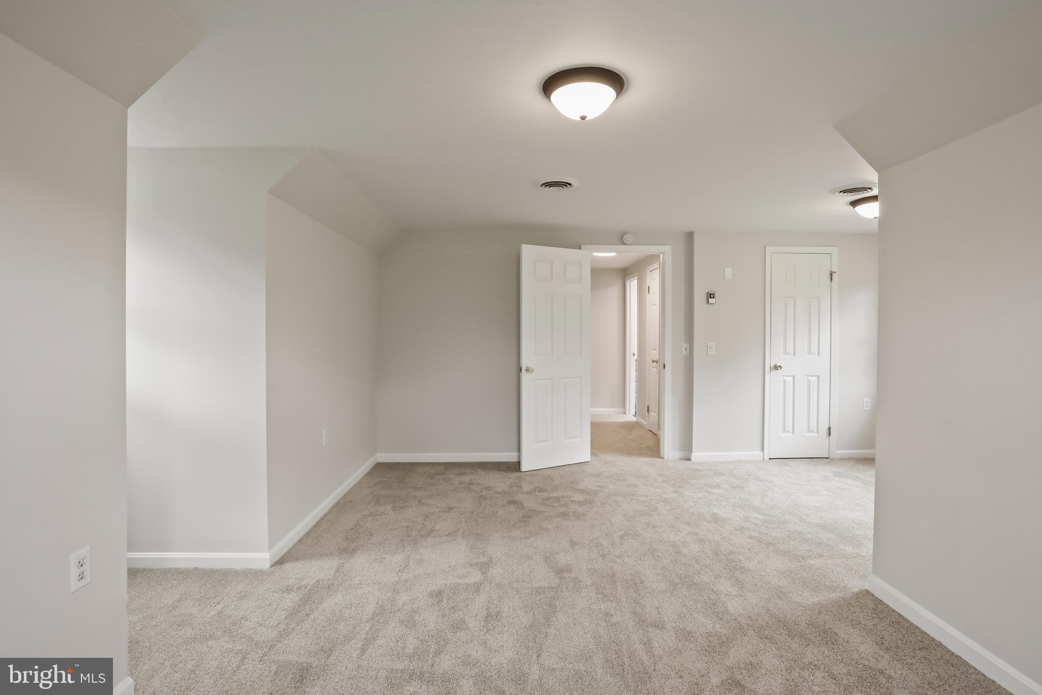 ROCK SPRING ACRES - Residential