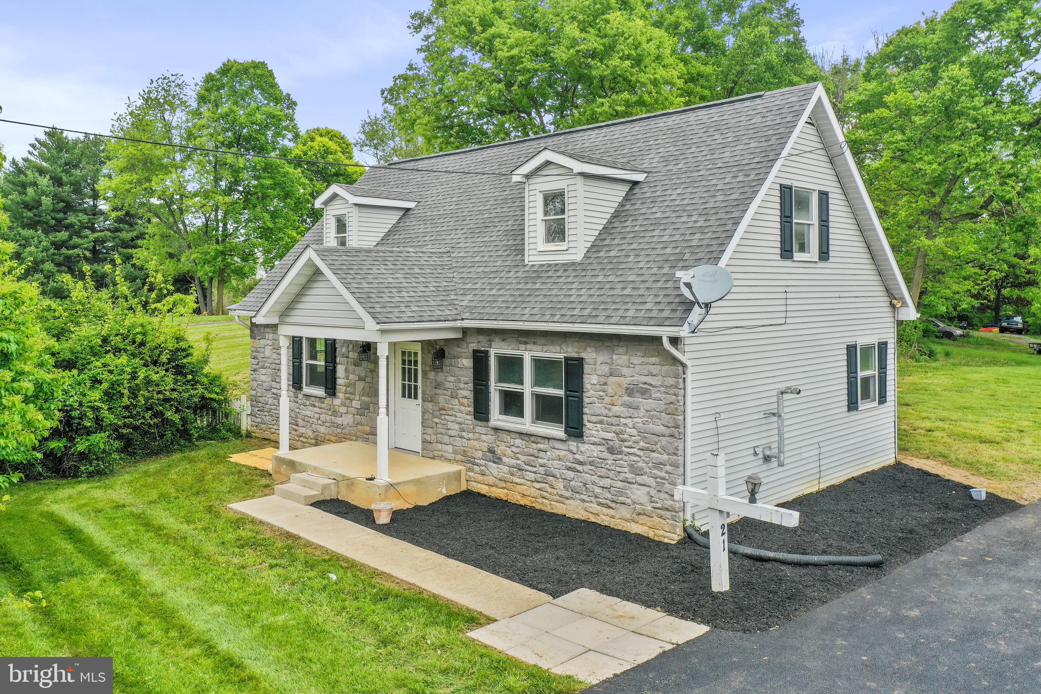 ROCK SPRING ACRES - Residential