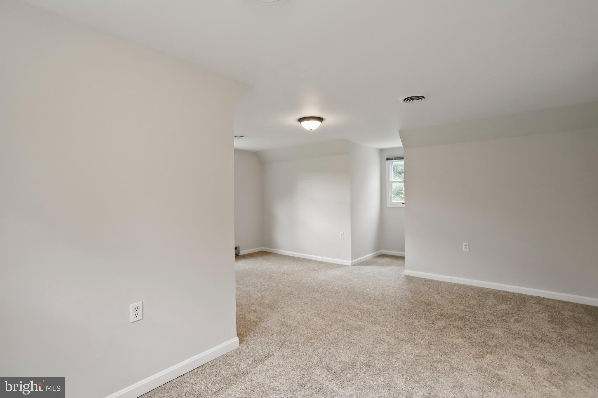 ROCK SPRING ACRES - Residential