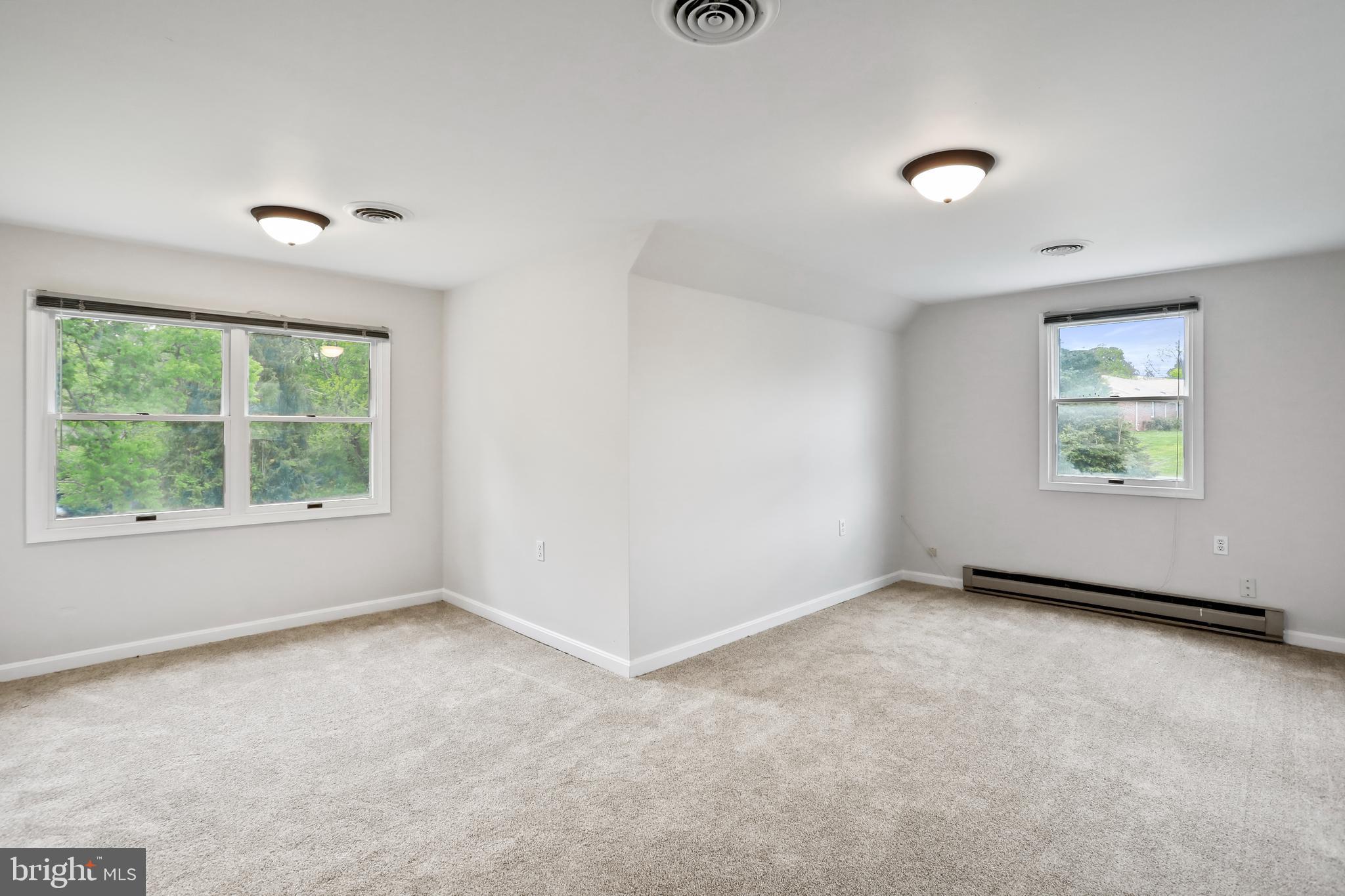 ROCK SPRING ACRES - Residential