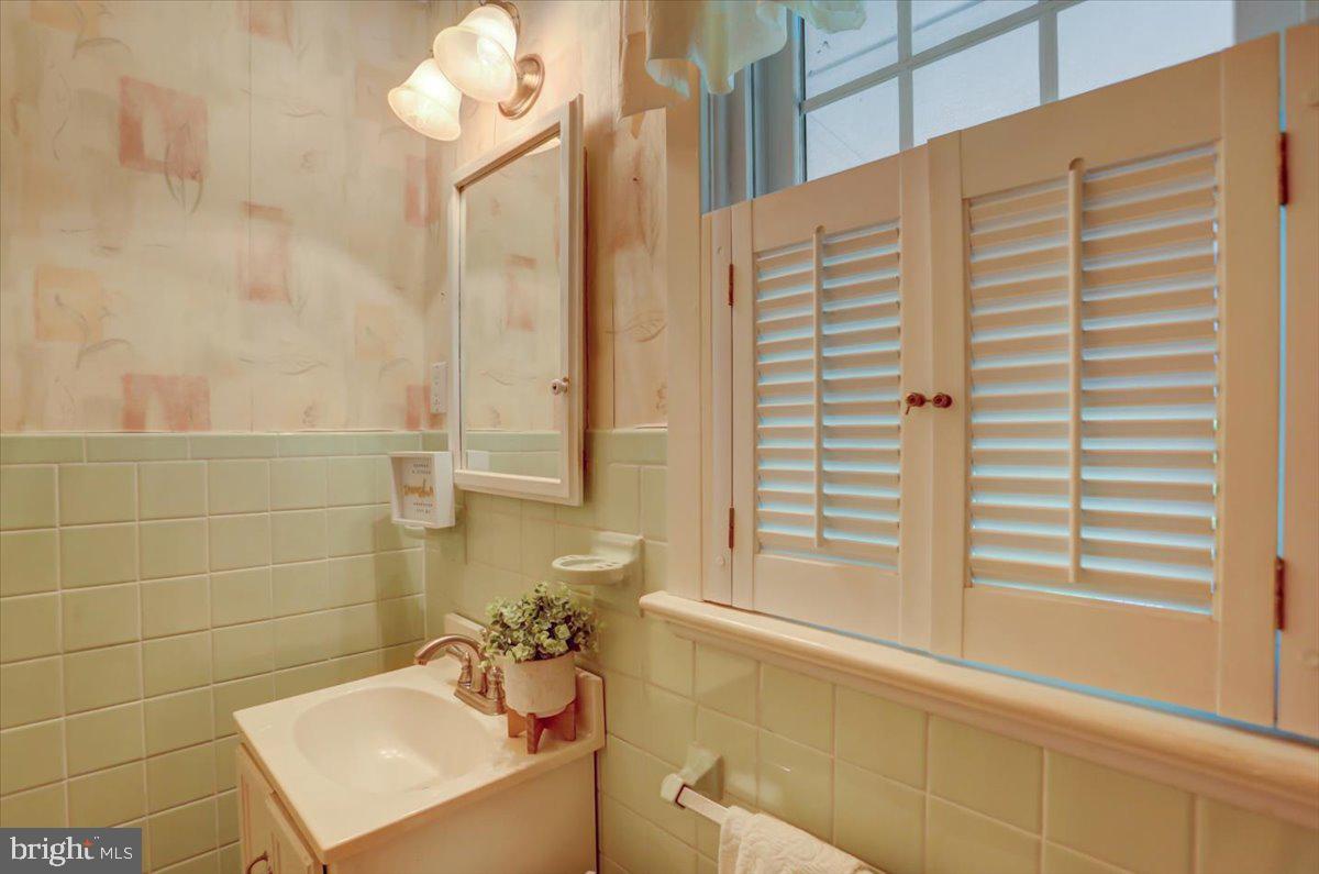 CAMP HILL HEIGHTS - Residential