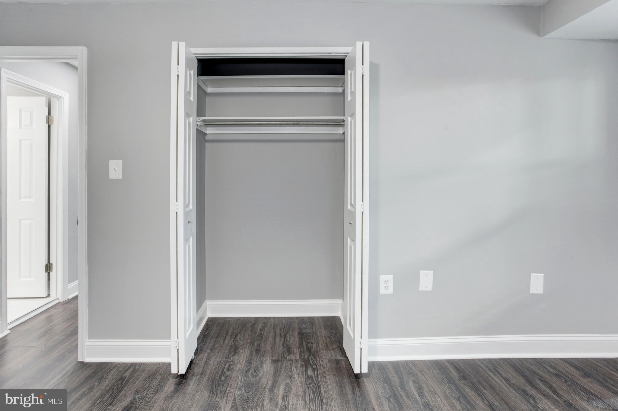 FOREST SPRING CONDO-PHAS - Residential