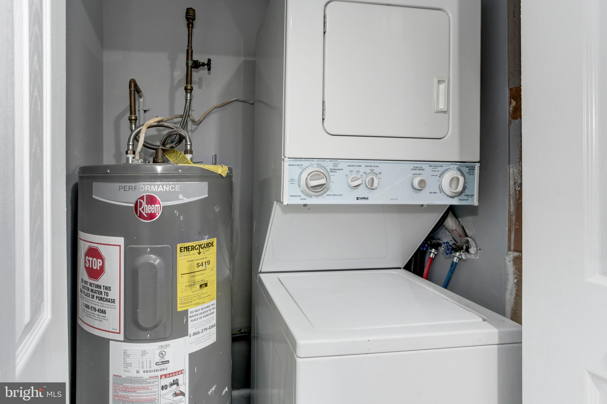 FOREST SPRING CONDO-PHAS - Residential