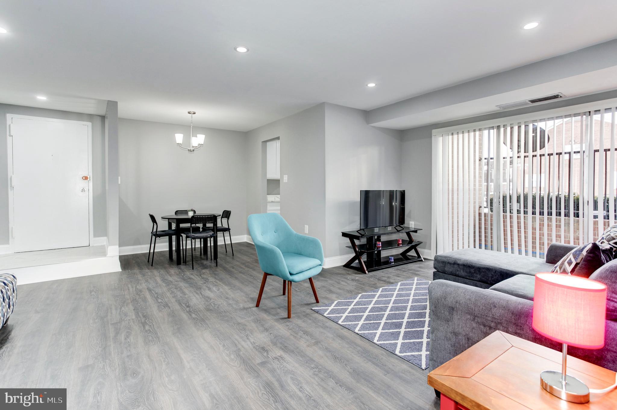 FOREST SPRING CONDO-PHAS - Residential