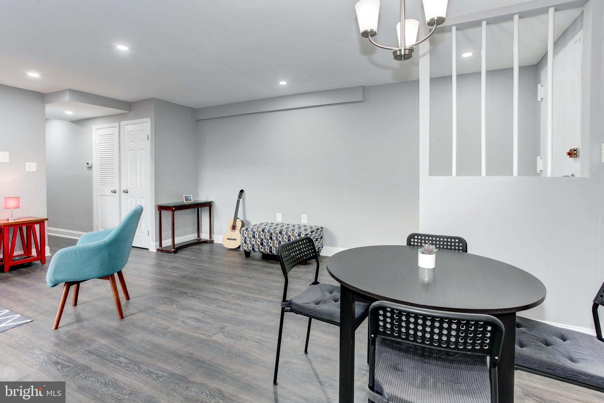 FOREST SPRING CONDO-PHAS - Residential