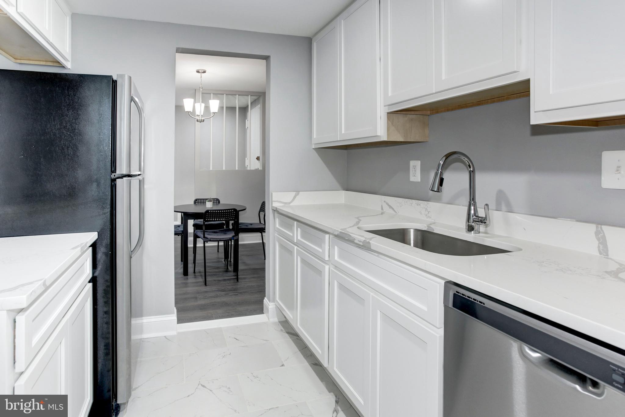 FOREST SPRING CONDO-PHAS - Residential