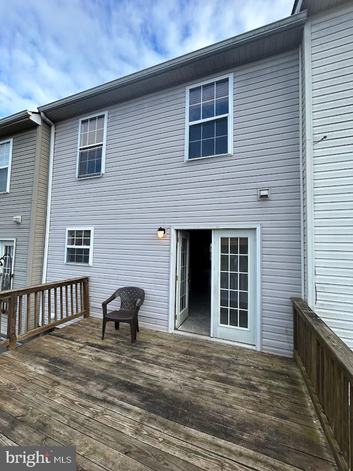 TOWNES OF INWOOD - Residential Lease