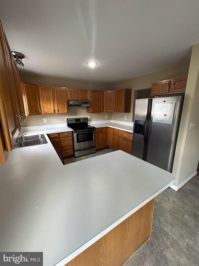 TOWNES OF INWOOD - Residential Lease