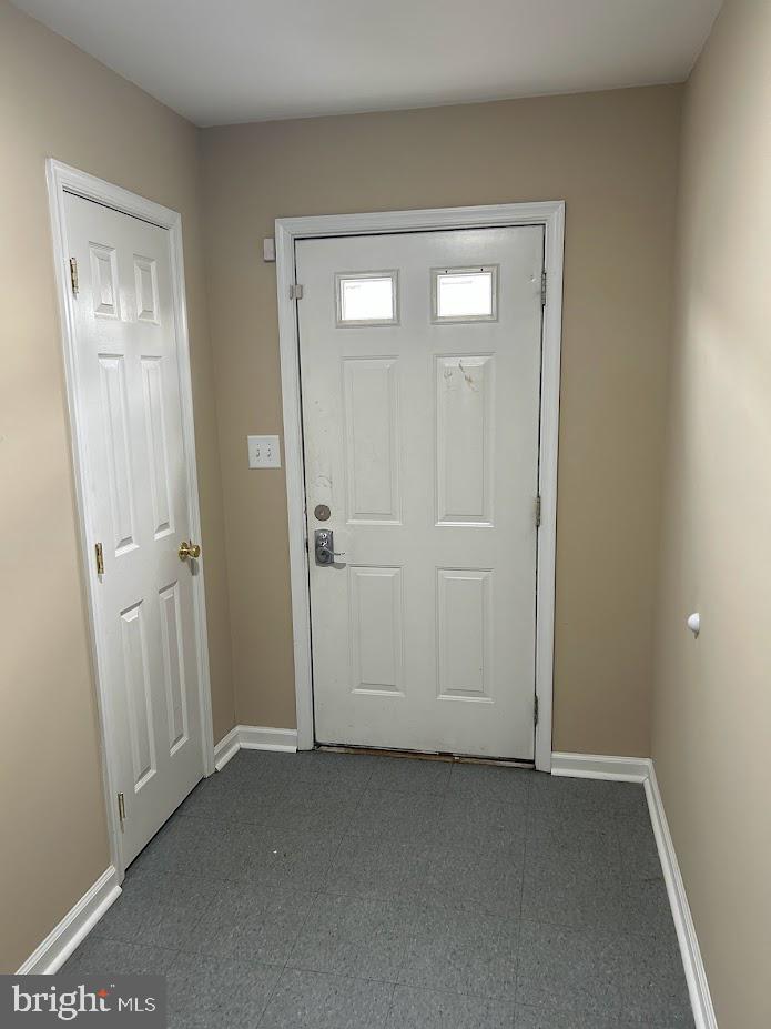 TOWNES OF INWOOD - Residential Lease