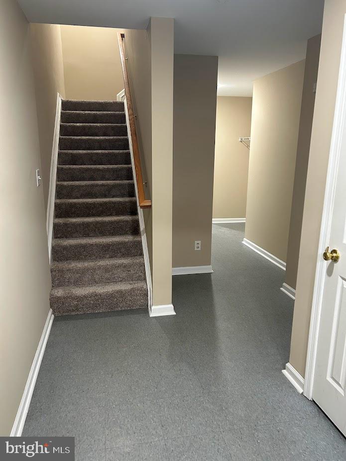 TOWNES OF INWOOD - Residential Lease