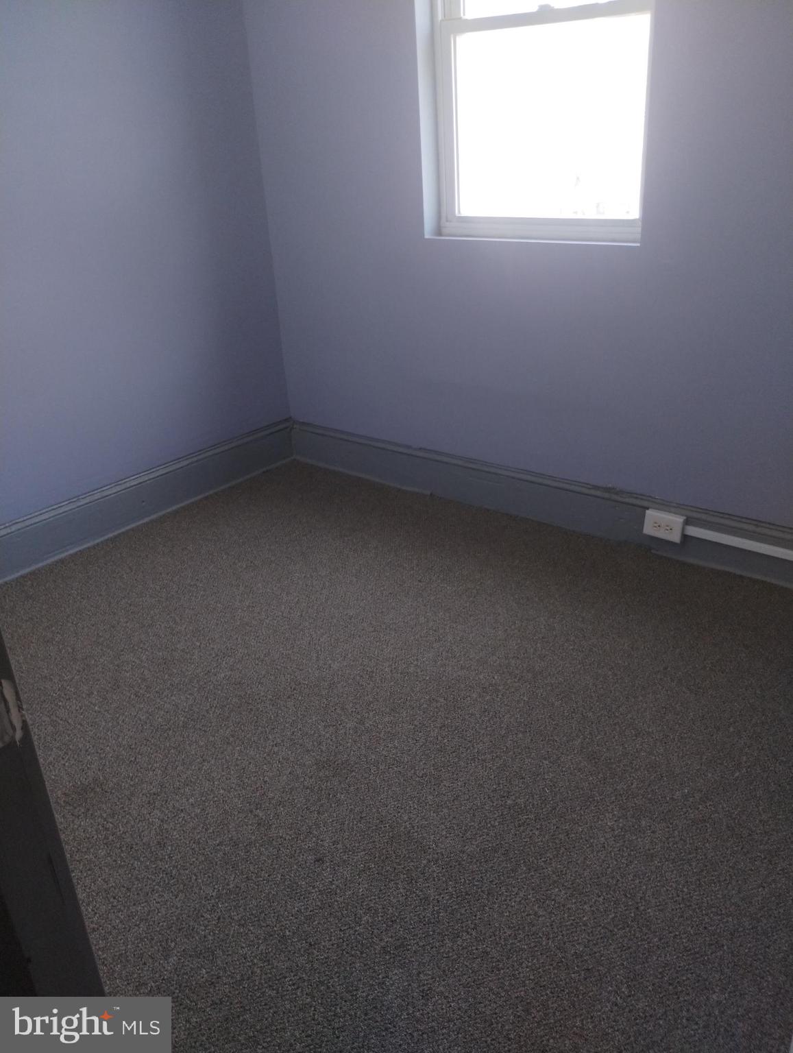 KENSINGTON - Residential Lease