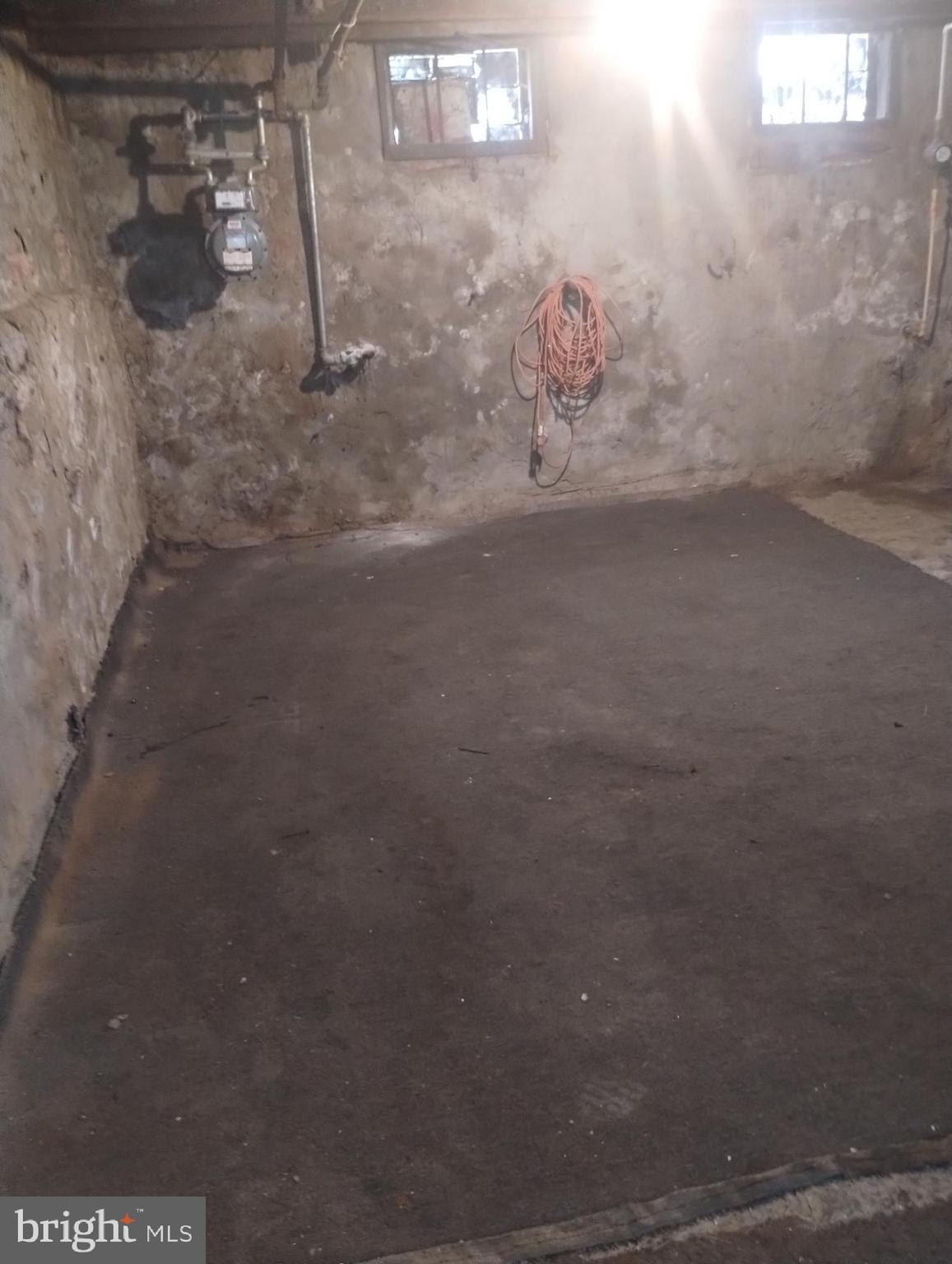 KENSINGTON - Residential Lease