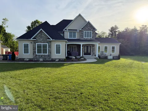 MLS: MDHR2042798