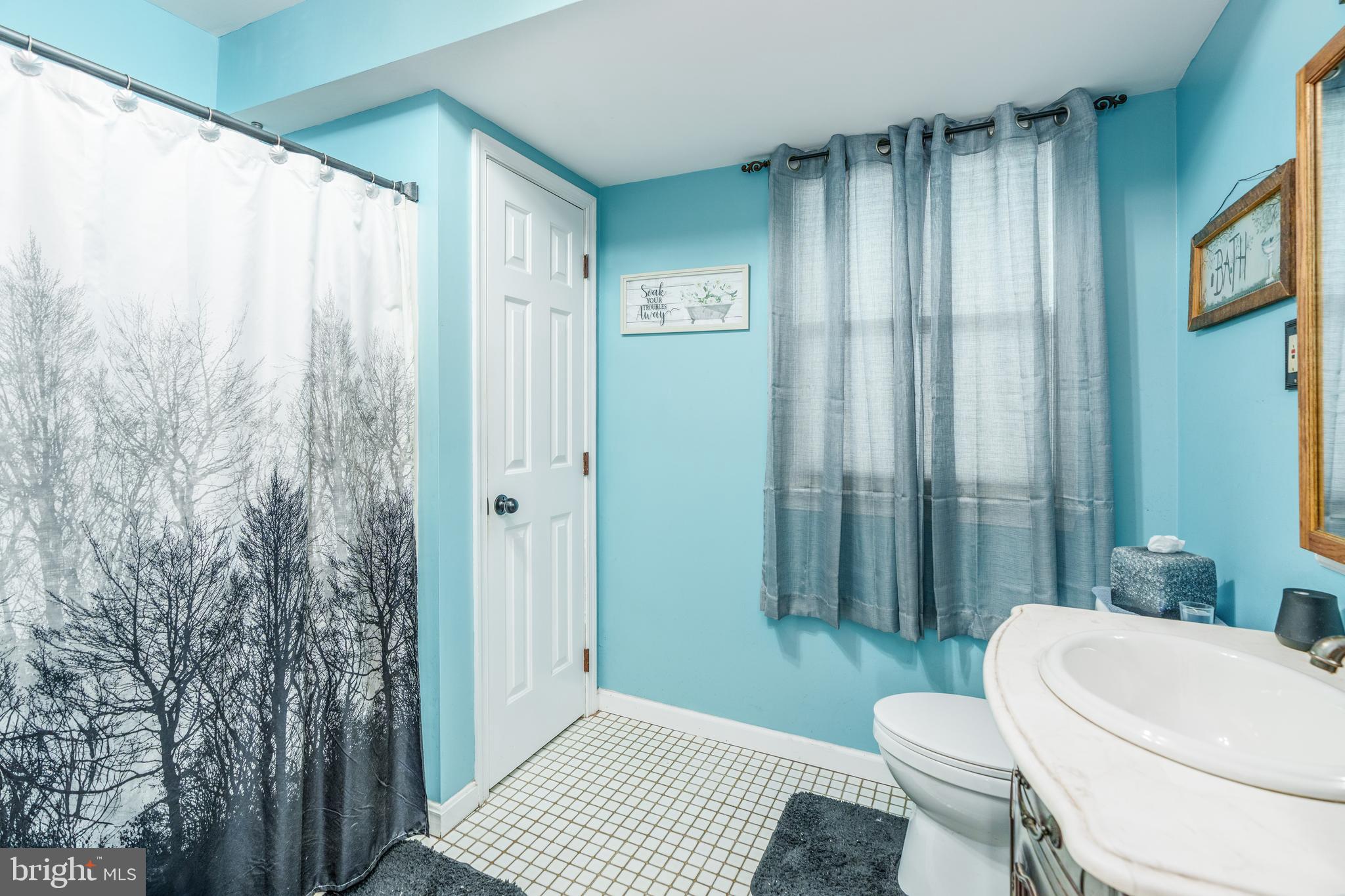 HOLLY HALL TERRACE - Residential