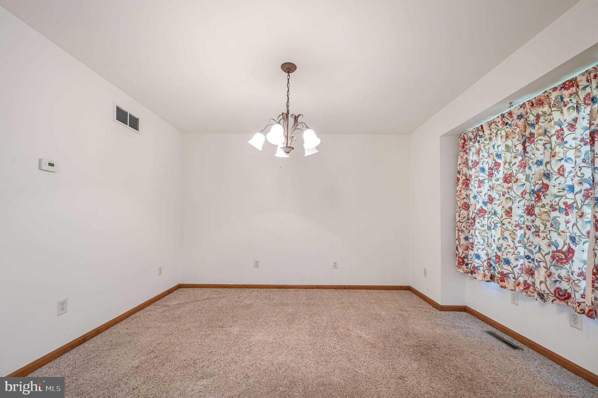 94 KNOB HILL WAY