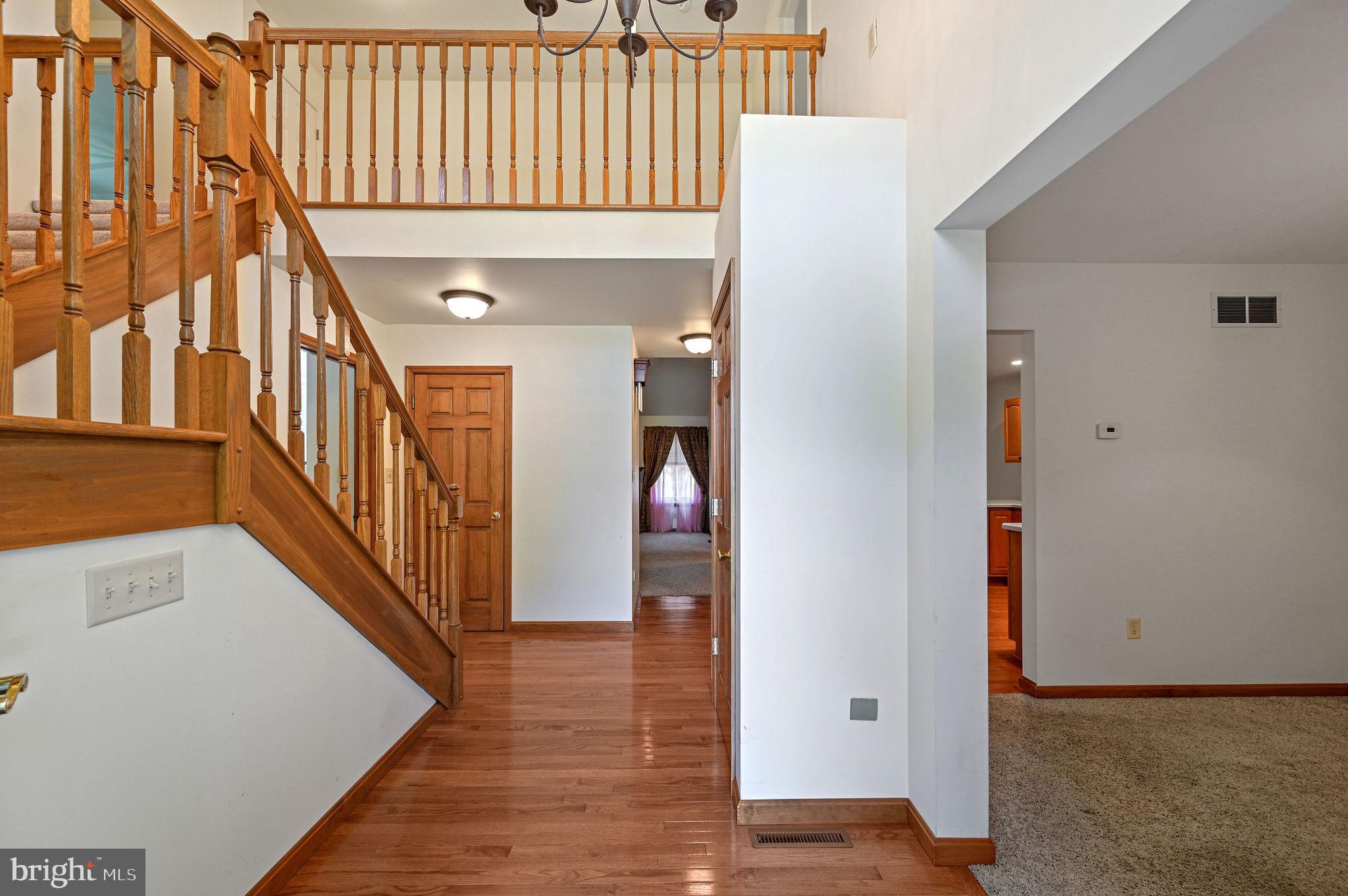 94 KNOB HILL WAY