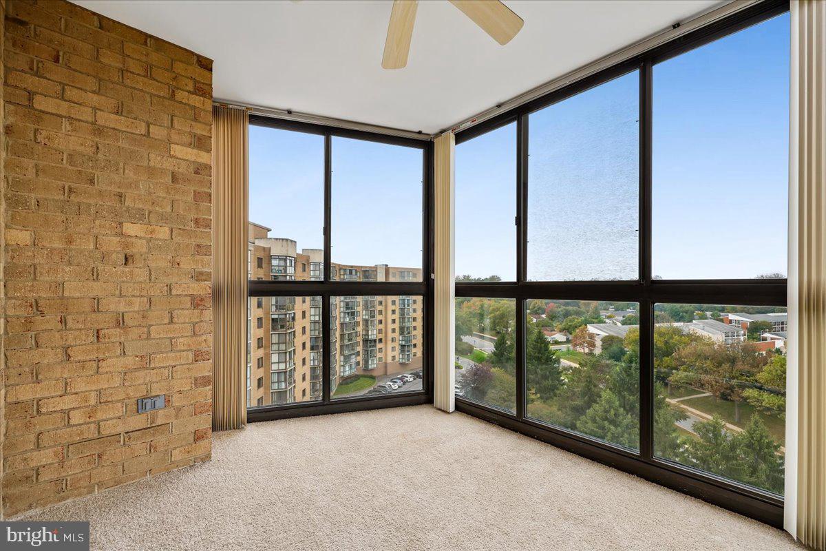 3310 N LEISURE WORLD BOULEVARD 922