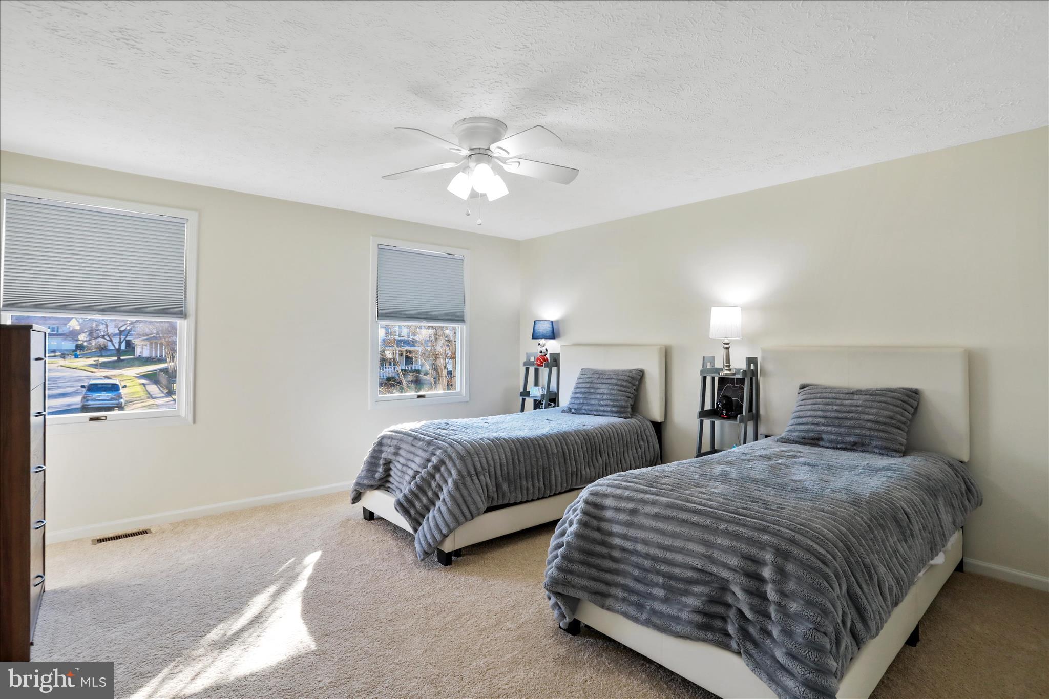 XANADU ESTATES - Residential