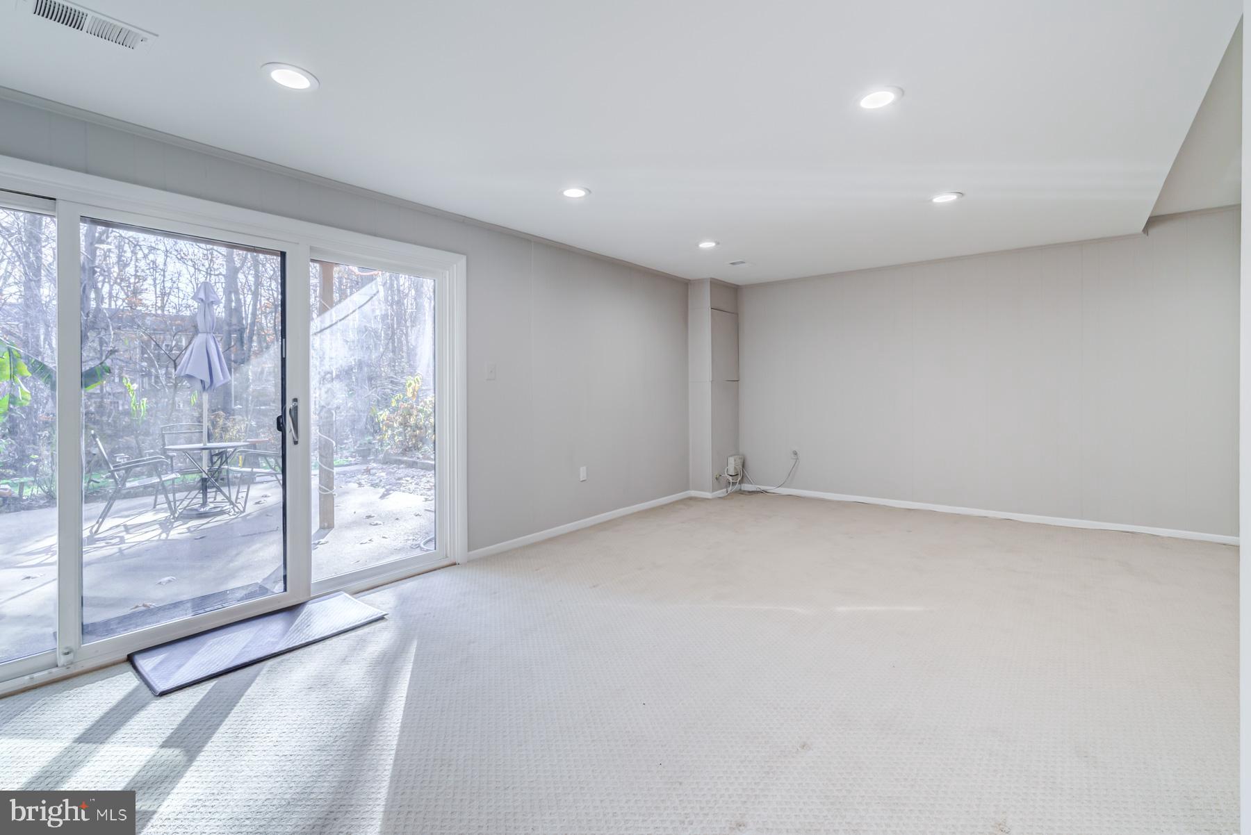 KEENE MILL VILLAGE - Residential