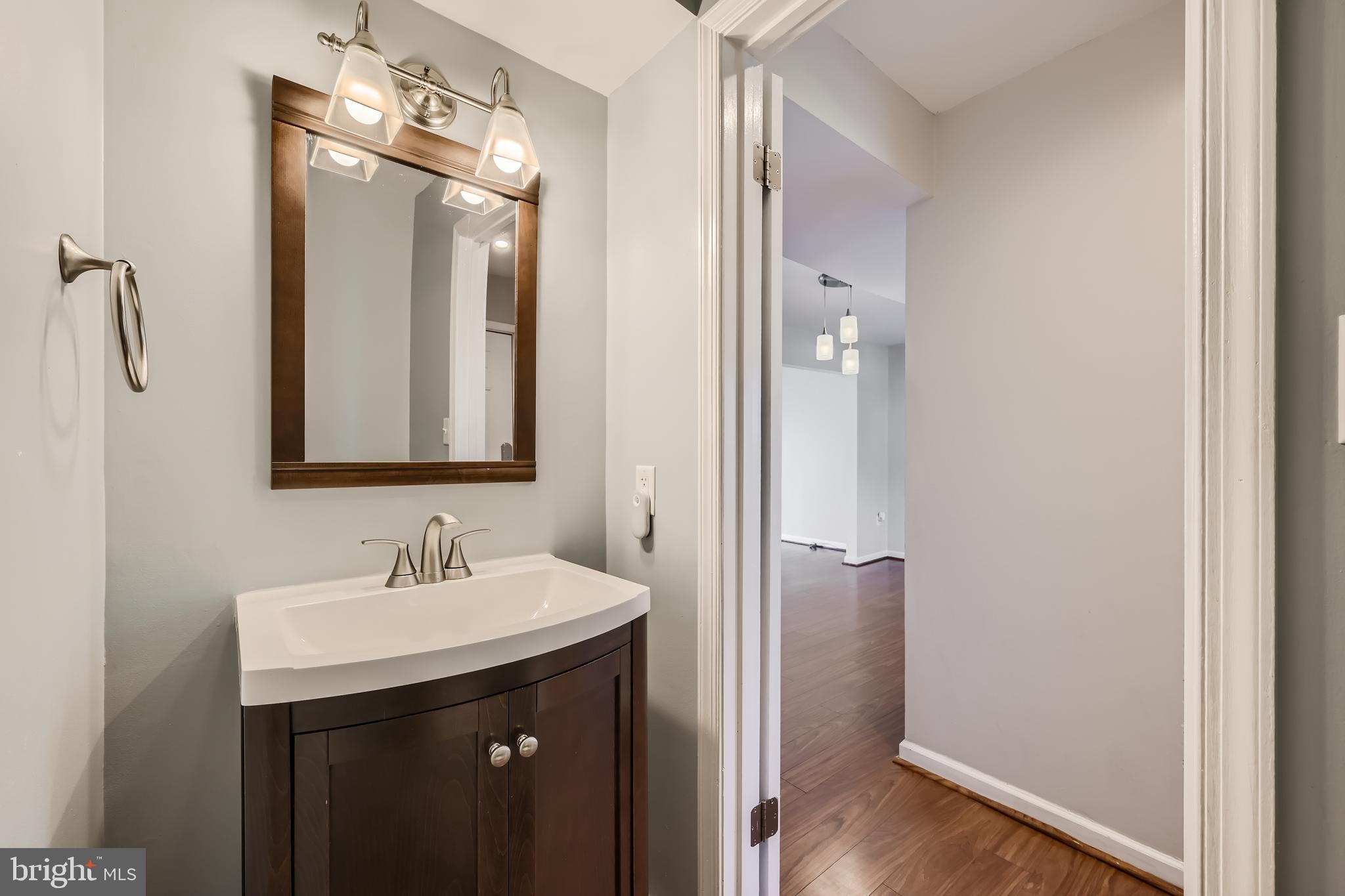 MARINER'S COVE - Residential