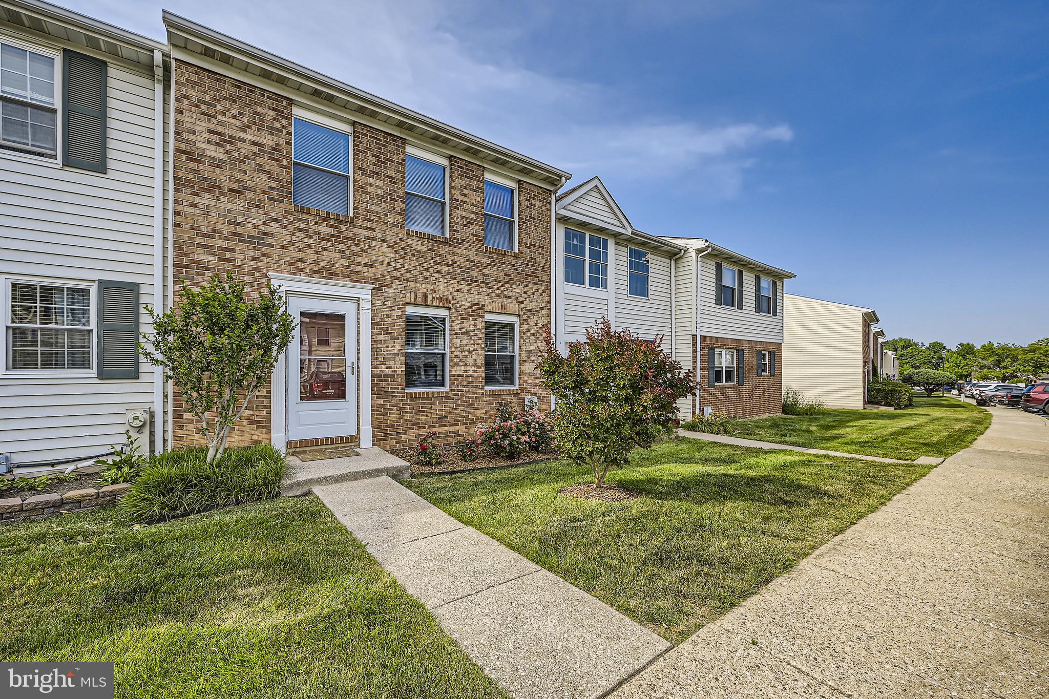 MARINER'S COVE - Residential