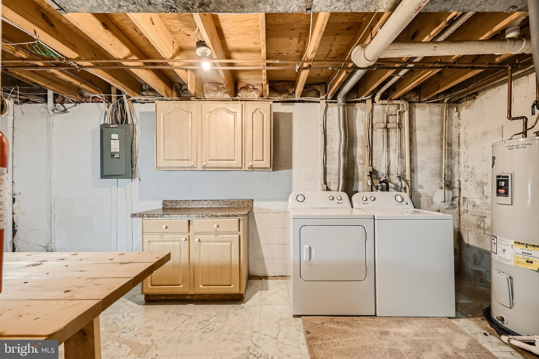 MARINER'S COVE - Residential