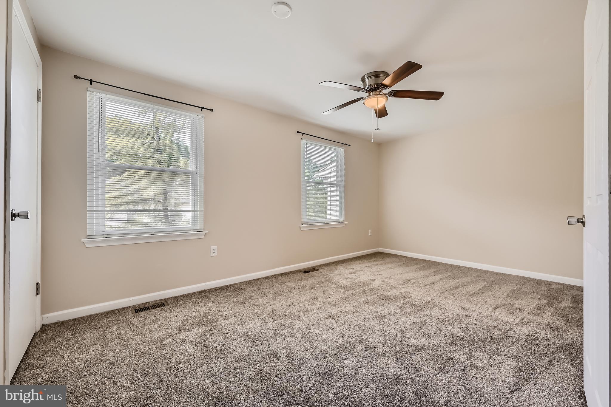 MARINER'S COVE - Residential