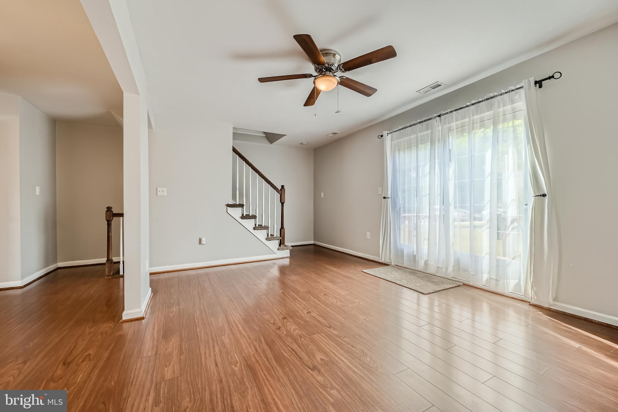 MARINER'S COVE - Residential