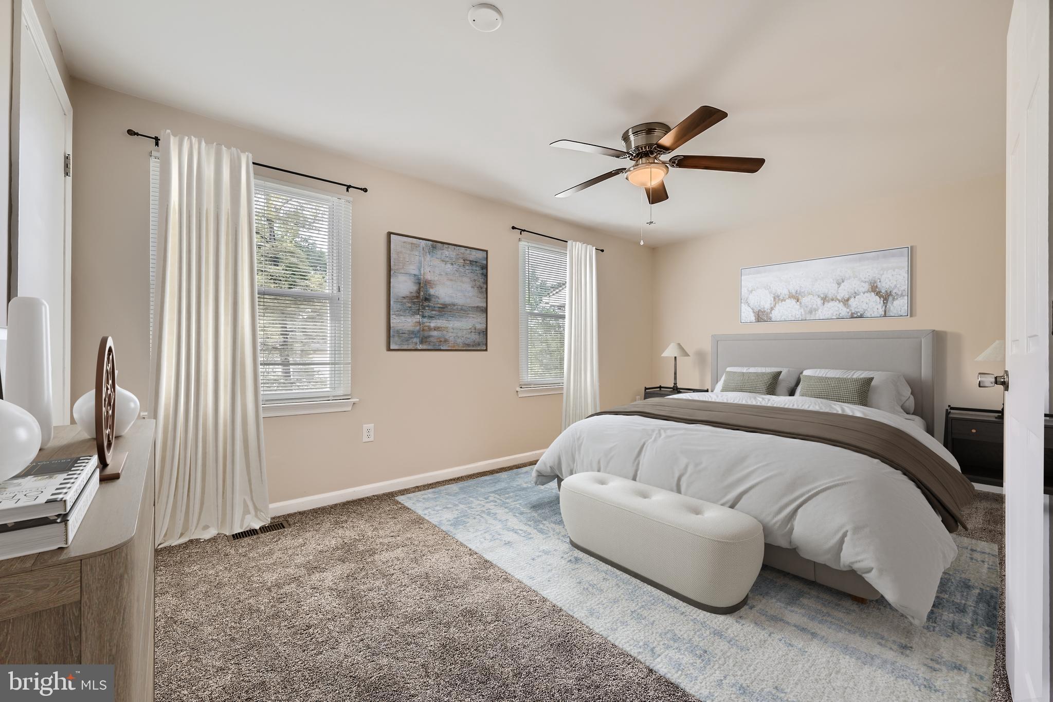 MARINER'S COVE - Residential