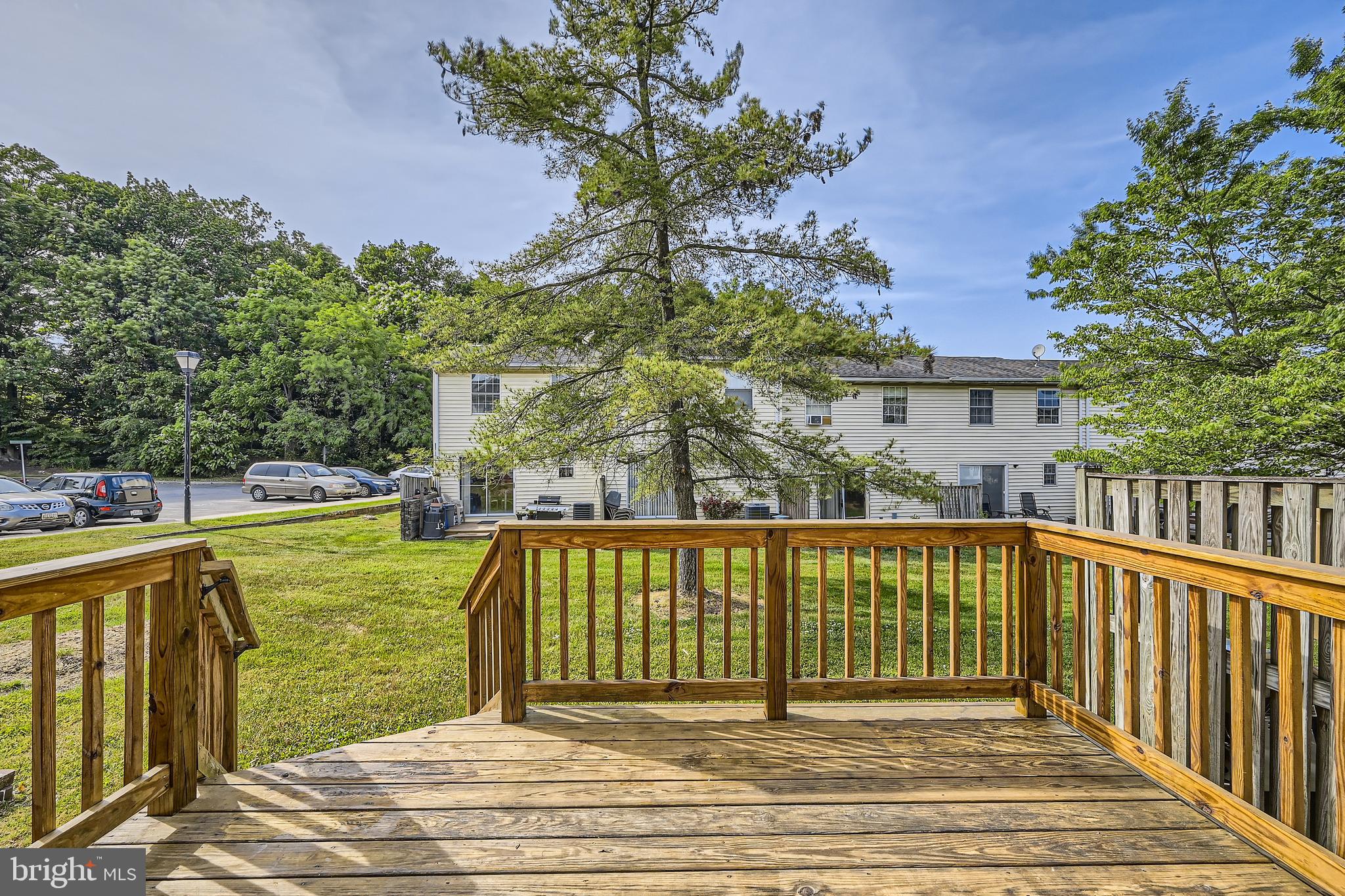 MARINER'S COVE - Residential