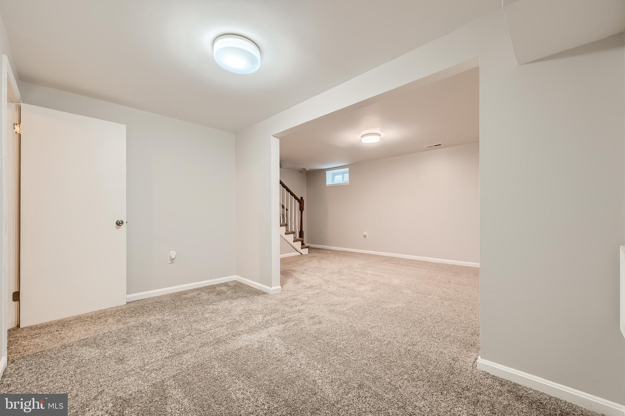 MARINER'S COVE - Residential