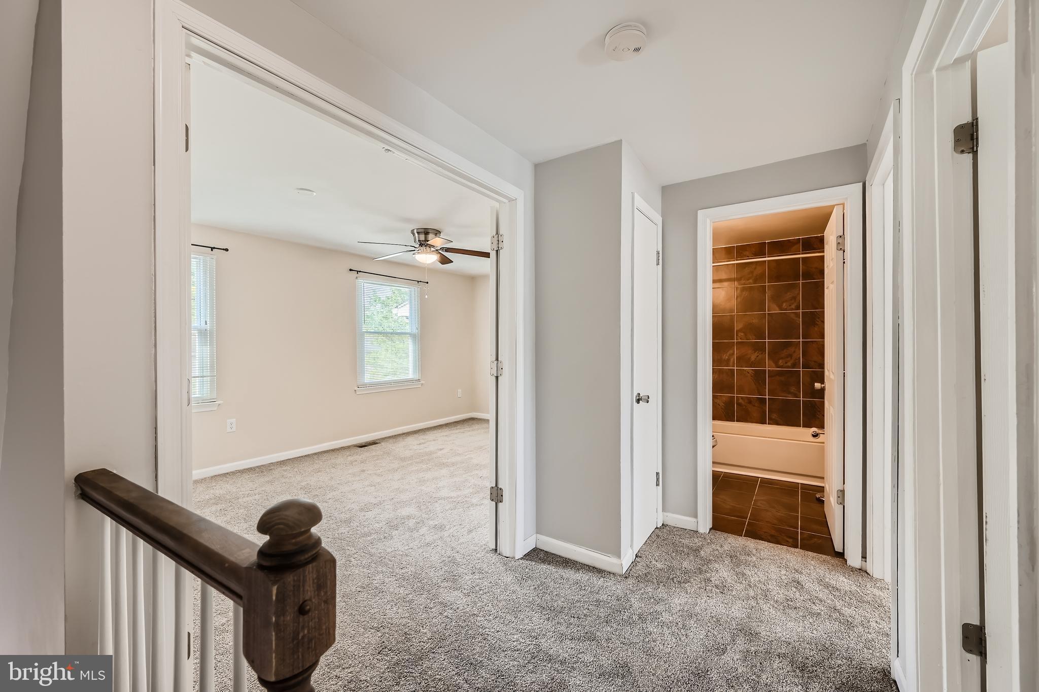 MARINER'S COVE - Residential