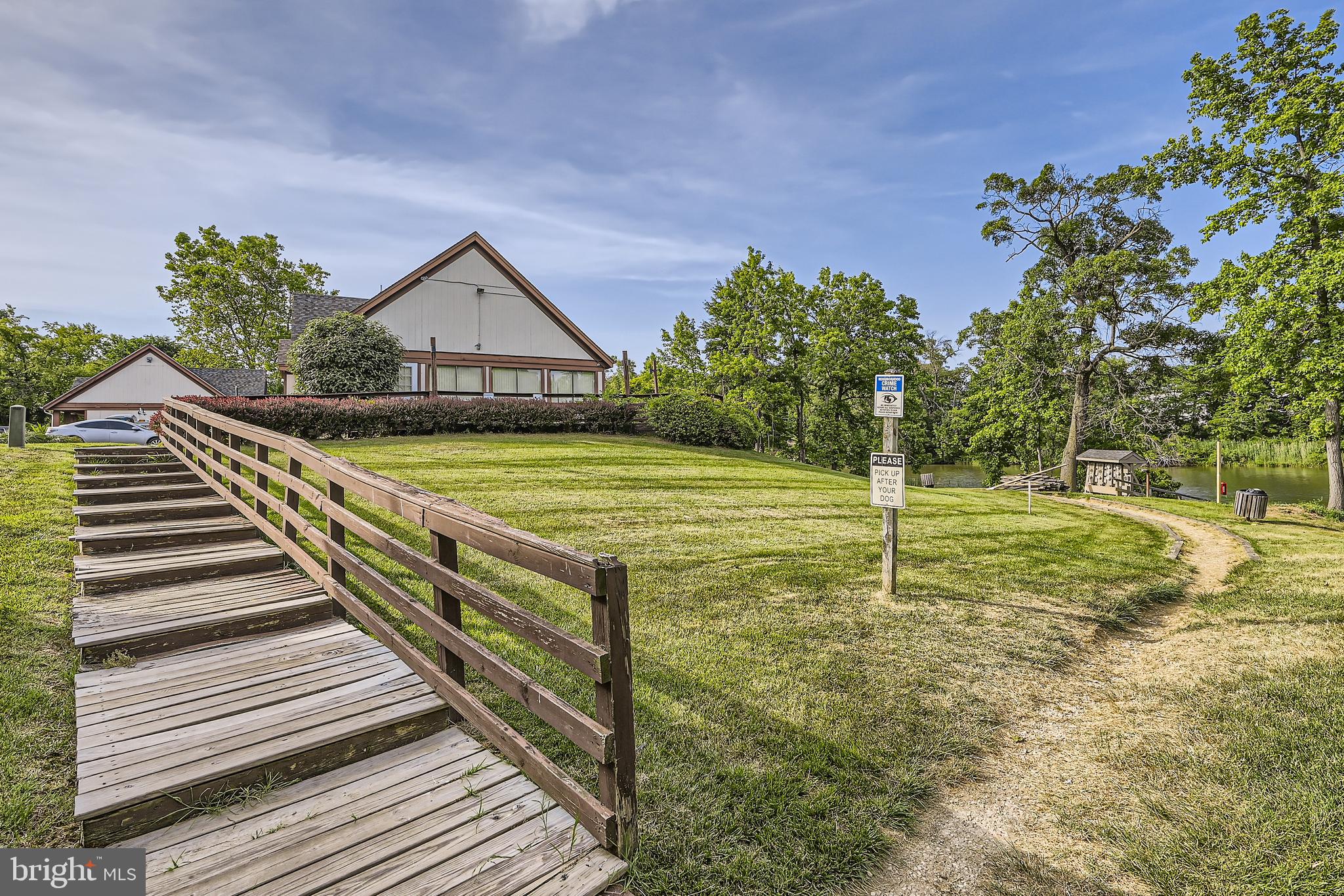 MARINER'S COVE - Residential